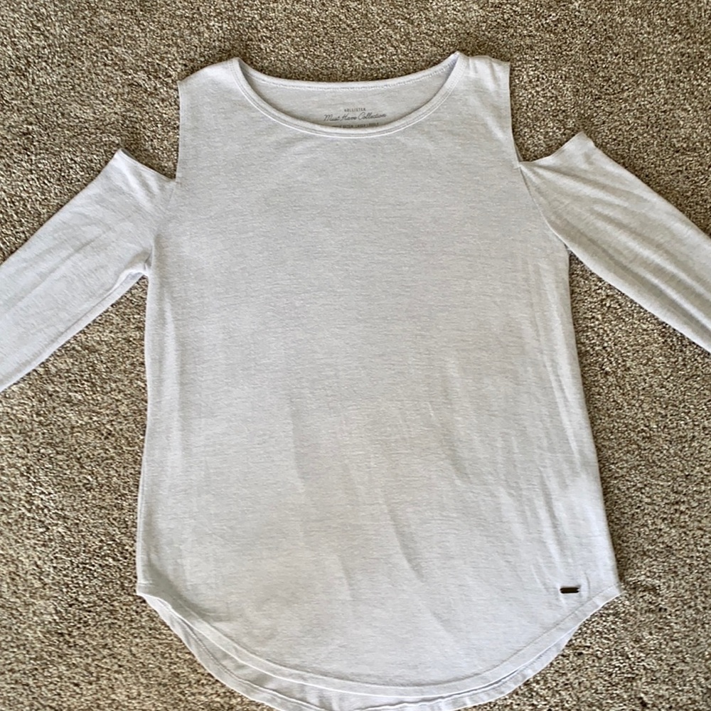 Hollister No Shoulder Long Sleeve